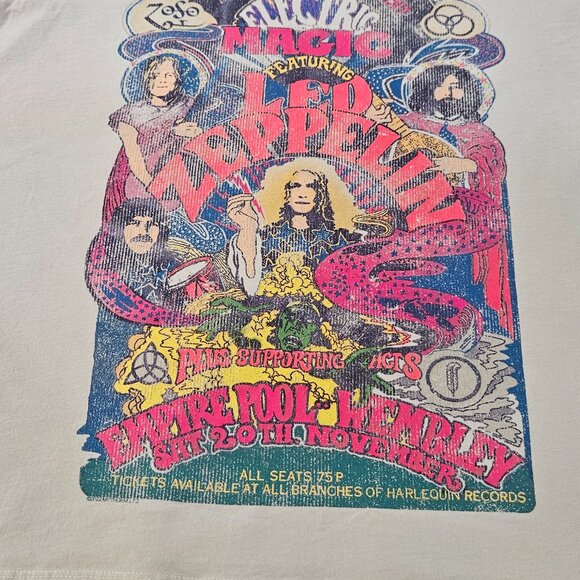 Officially Licensed Led Zeppelin Electric Magic Graphics Band/Concert Tee  (L) - Picture 8 of 11
